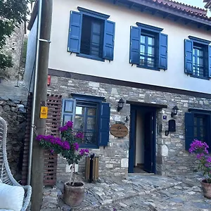4* Otel Domatia Stone